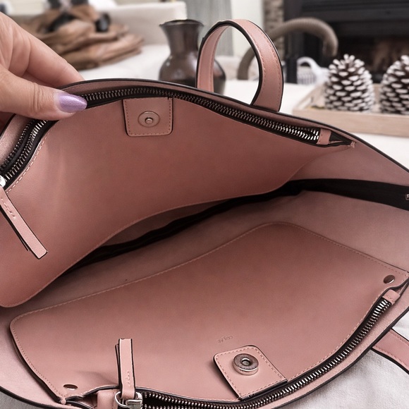 COLAB Blush Pink Structured Tote/ Laptop bag – Chic Everyday Essential - Picture 3 of 4